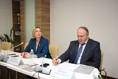 Нотариусы и адвокаты обсудили в Минске проблемные вопросы наследования