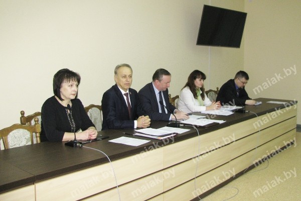 Белорусские адвокаты совместно с Союзом юристов  разъяснят  на местах основные новации Декрета №7